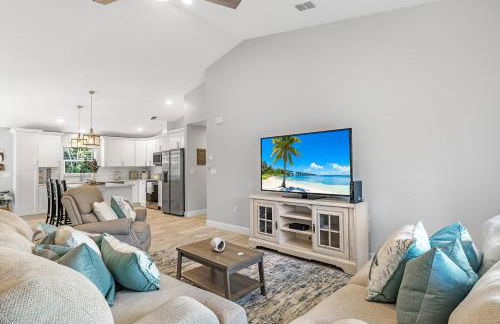 BRAND NEW Rental with Luxury Pool - Villa Rosalie - Roelens Vacations - Foto 5