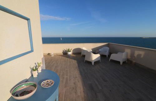 Fronte Mare a Pozzallo in Sicilia - Terrazza delle Sirene - Foto 10