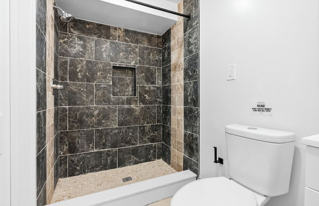 Cozy Comfortable and Quiet Suites LL - Foto 14