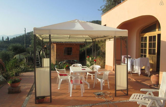 Room-hillside Room With Garden and sea v - Photo 11