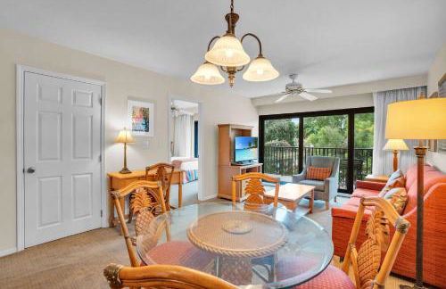 End Unit with Resort Views From Lanai - Foto 10