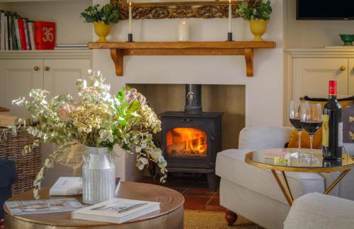 The Walled Garden at Woodhall Estate - Photo 20