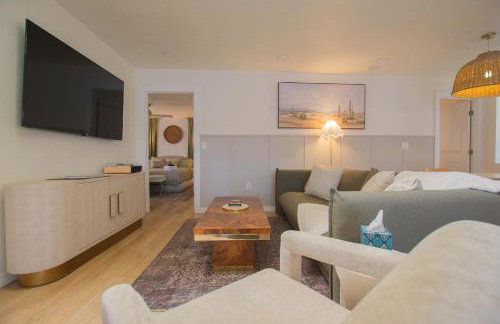 Bohemian ChiC SpaCation-Private HotTub-Close to Downtown-No Pet Fee! - Foto 24