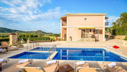 Maggie Alonia - Foto 4, Other