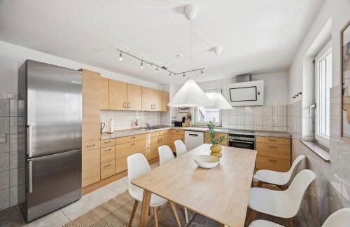 Kaiserstuhl Oase - 4BR, Küche, TV`s, Waschtrockner, Innenhof - Foto 14