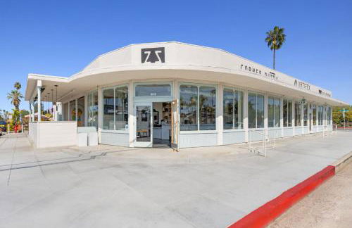 South O Bungalow 10 - Premium Deluxe King Studio + Patio - Foto 16