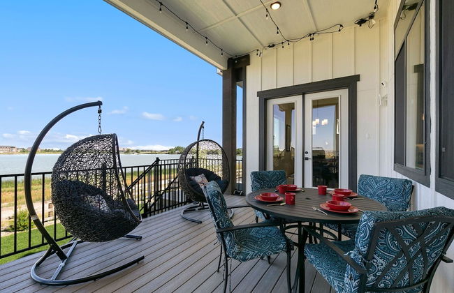 Lakeside Luxury - Hot Tub, Pool Table, and Views - Foto 48