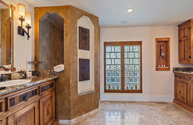 Decked Out On Marbury 4 Bedroom Home by RedAwning - Photo 26