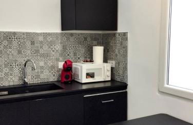 Soho Boho Apartments - with sunny rooftop terrace and fiber optic internet - Photo 80