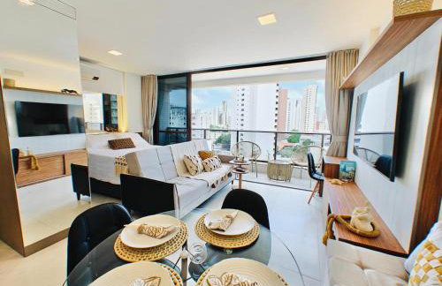 Flat Luxo com Coworking, Academia e Rooftop - WiFi 1Gb - Beira Mar 4 min - Foto 1