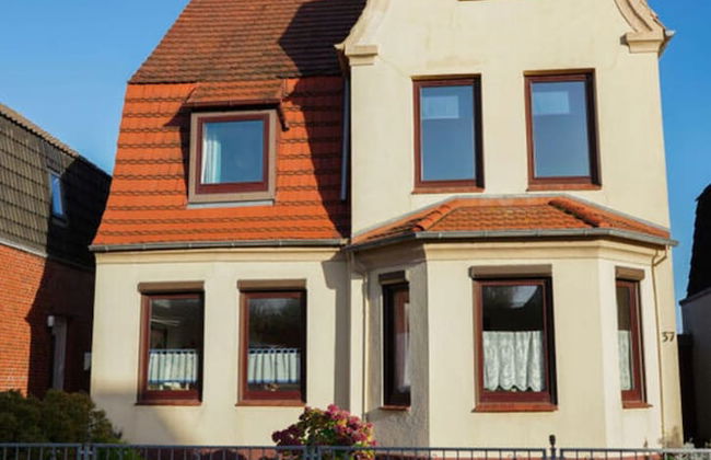 Holiday Apartment in Beatenberg - Photo 1