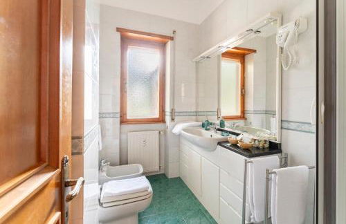 EASHOME EUR Mostacciano Bilocale adiacente IFO - Photo 3