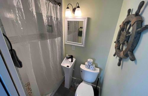 Bayside Bungalow-Updated Home Near the Bay & Beach - Foto 25