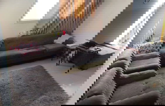 Females Only Host Is Woman Citycenter Near All - Foto 9