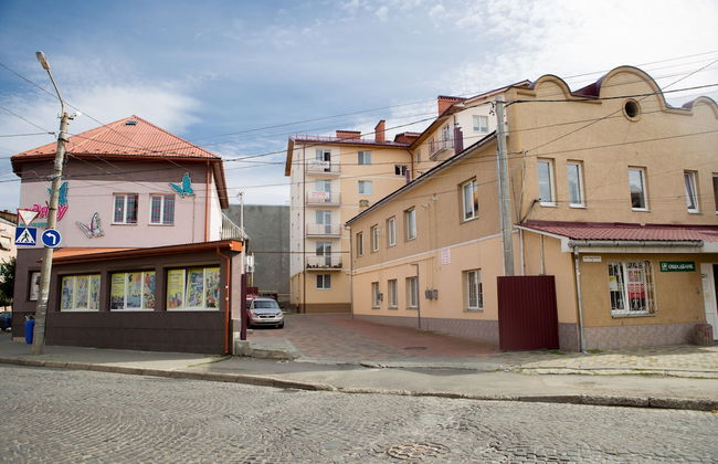 Best Apartment in the Center - Photo 12