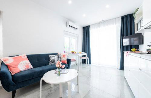 Stylish sea view studio - Photo 2