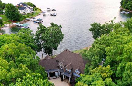 Private Dock, Pool + Hottub, Game Room, Firepit Paradise Pointe by Avantstay - Foto 145
