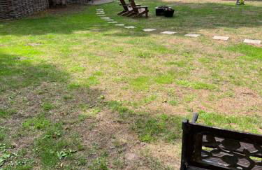 Tiny home in Grade 1 listed church garden - Photo 20