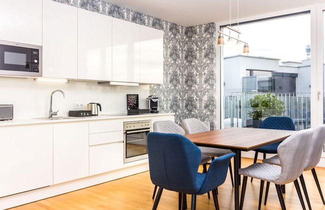 Abieshomes Serviced Apartments - Votivpark - Photo 24