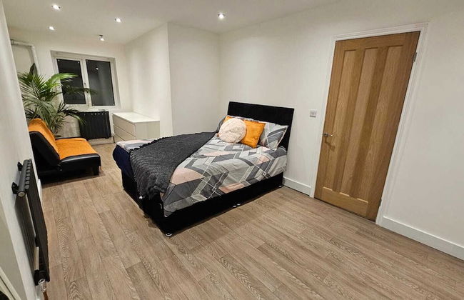 Luxurious 2-bed Apartment, Duchy Cosy Corner - Foto 6