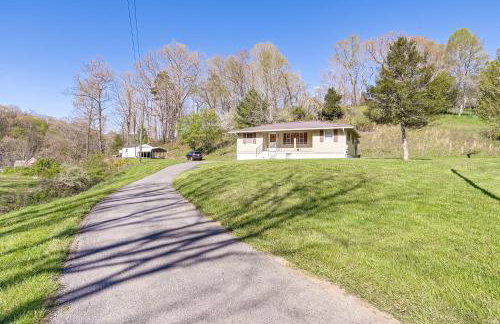 Home with Bunkroom 2 Mi to Hatfield and McCoy Trail - Foto 24