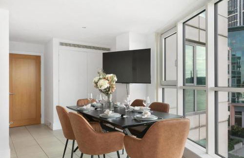 Beautiful Two-Bedroom Flat on the Riverside with Spectacular Views - Foto 9