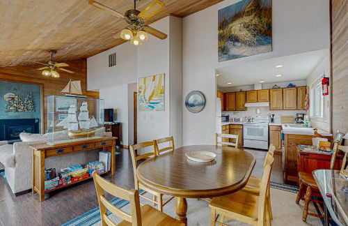 At The Seaside - Foto 6