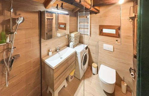 Gorgeous Home In Jastrebarsko With Sauna - Foto 6