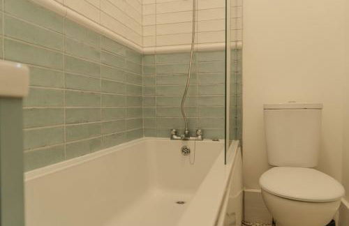 The Newcastle Residence Cozy & Modern Flats in The Park Estate - Photo 73