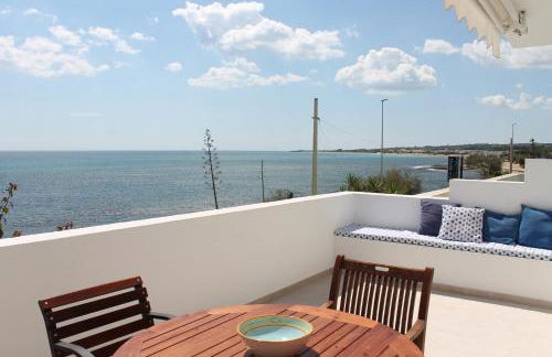 Casa fronte mare a Torre Vado 2 - Foto 1