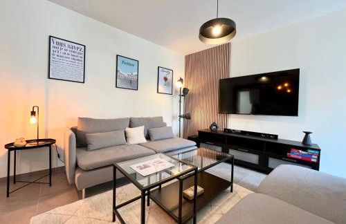 La parenthèse Chic & Cosy - 8 min du Futuroscope ! - Foto 1