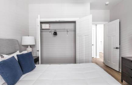 Landing Stylish 2BD Pool Courtyard - Foto 14