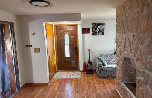 Sleep12-16guests ranch in West Seneca entire house - Foto 44