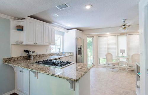 Dozing on Dog River- River Access Dock Yard - Foto 3