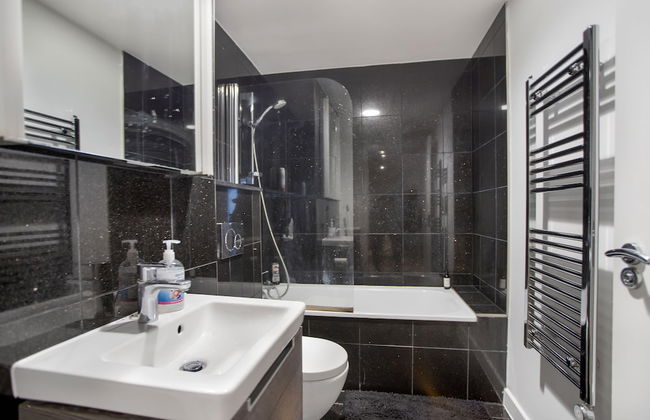 2-bed Apartment, Sleeps 4, Free Parking - Foto 10