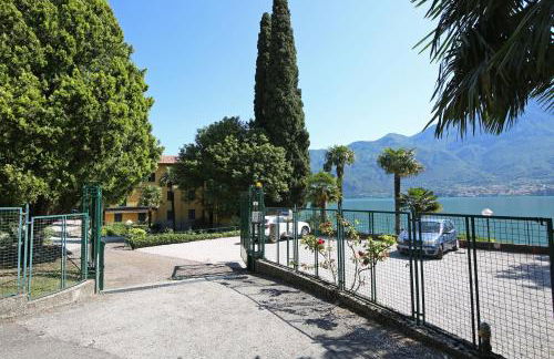 Apartment A lago private beach and parking - Foto 41