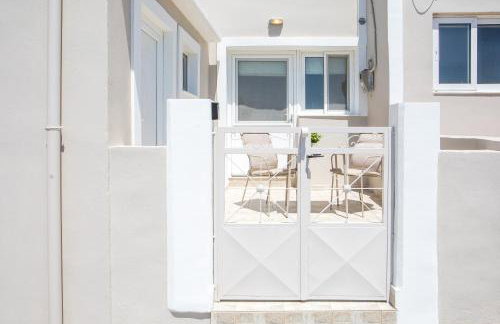 Rhodes VistaPeak Retreat - Photo 14