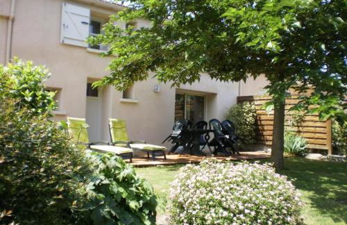 Charmante maison ancienne rénovée avec jardin privé, 5 couchages - FR-1-426-171 - Photo 9