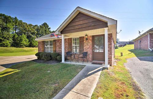 Charming Oxford Home about 1 Mi to Ole Miss Campus - Foto 2