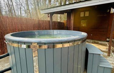 Kurort Mirowice-domek w lesie, z balią z jacuzzi i hydromasażem - Foto 50