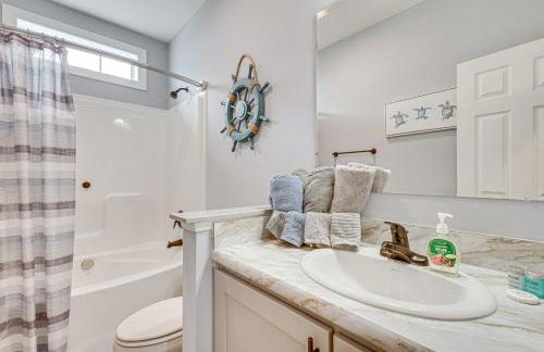 Private Beach and Deck Bayfront Home in Hayes! - Foto 21