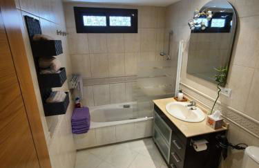 La Plumaria de Málaga - Photo 10