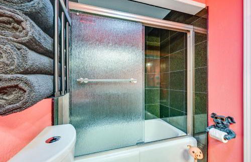 9 Mi to Spanaway Park Home with Indoor Hot Tub - Foto 21