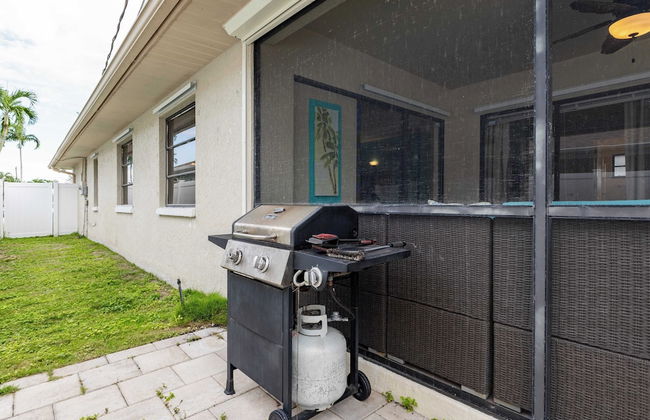 Private Pool + Sunroom Beach Escape at Manatee - Foto 8