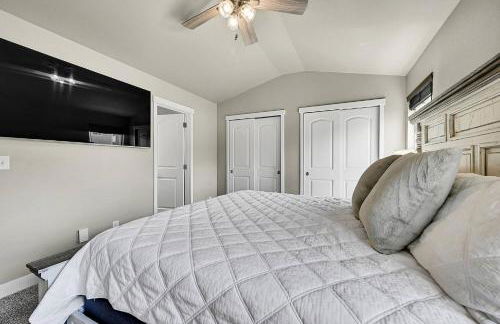 Modern 5BR/3BA Luxury Home|Movie Nights & Comfort - Foto 35