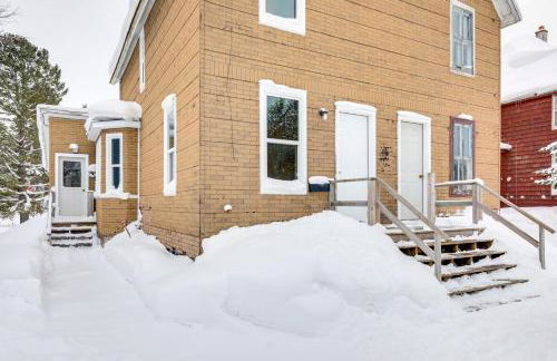 4 Mi to Lake Superior Calumet Getaway! - Foto 22