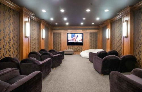 Ski in Ski out Pool Hot Tub Pool Table Resort View - Foto 29