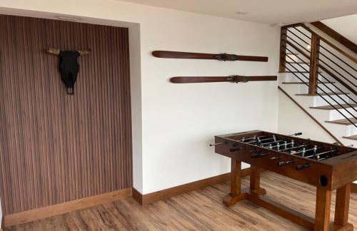 Modern Mountain Lake House - Foto 31