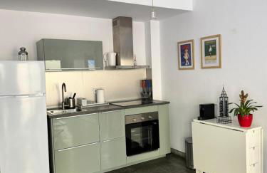 Private terrace 1BR apt - 4min walk to the beach - Foto 23