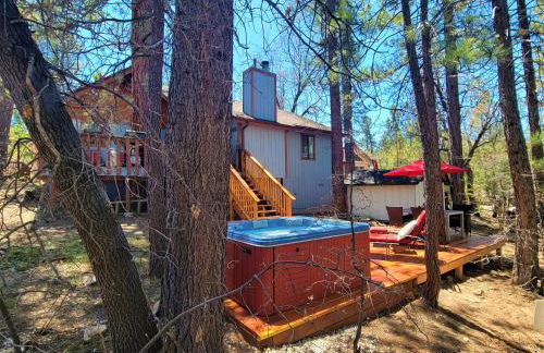 Four Seasons Getaway-Private Hot Spa with Pine Tree Views-Walk to Village and Pineknot Trailhead-Plus King Bed! - Photo 50